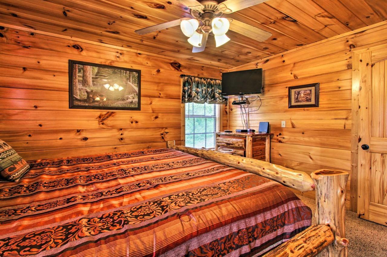 Expansive Gatlinburg Cabin Hot Tub, Deck And Grill! Buitenkant foto